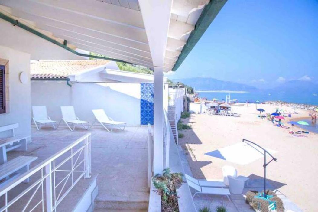 ترابيتو Terrazza Sul Mare By Le Dhome Sicily المظهر الخارجي الصورة